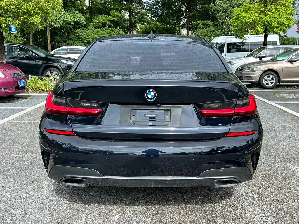 BMW 3 Series 2022