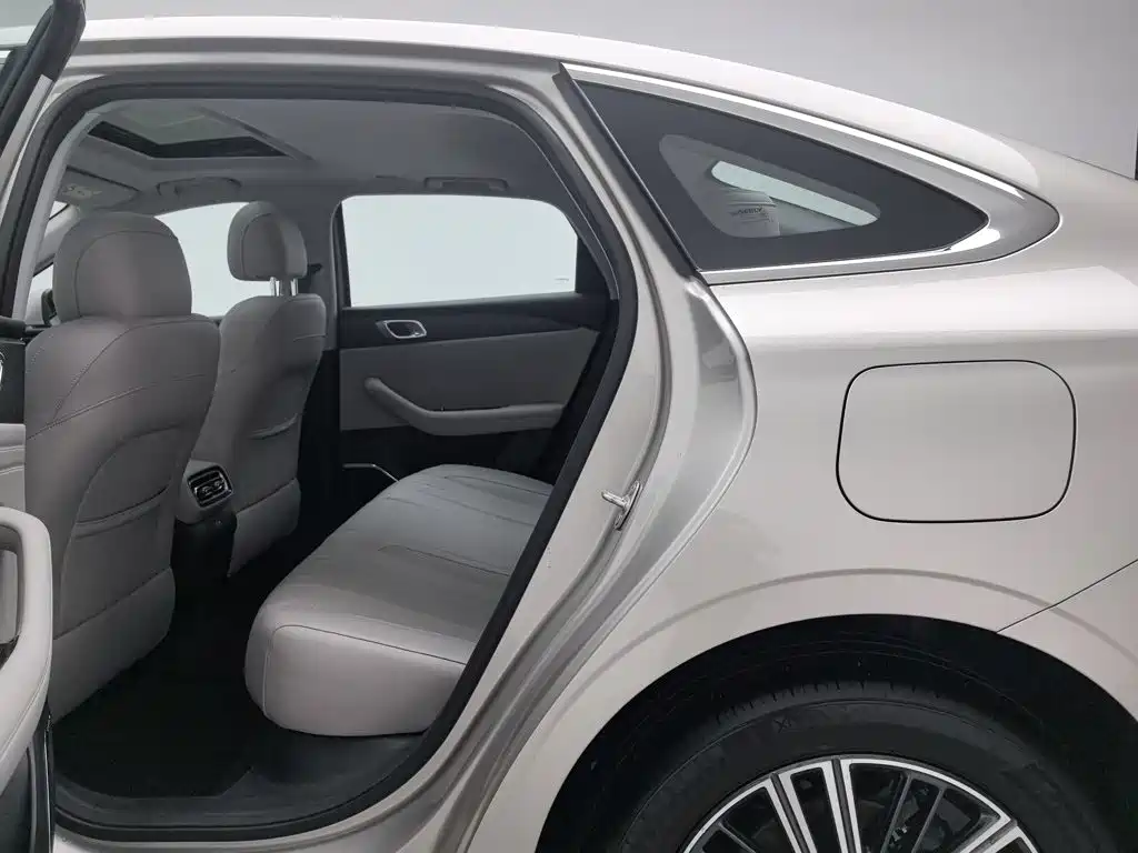 Geely Galaxy Star 6 2025 — фото 15