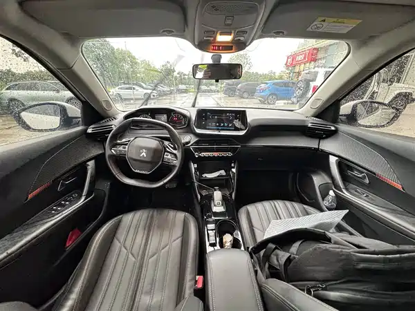 Peugeot 2008 2022