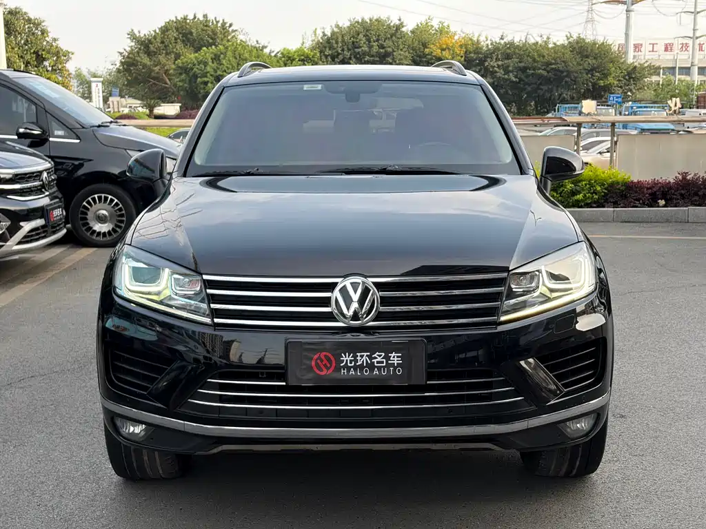 Volkswagen Touareg 2017 — фото 2