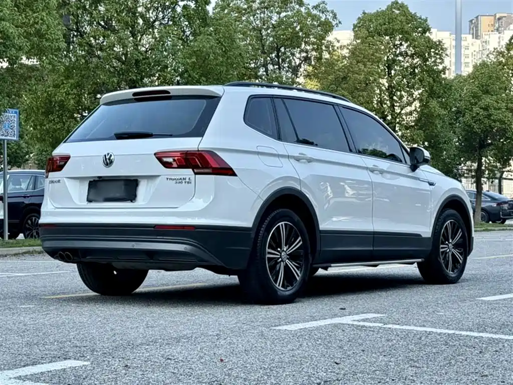 Volkswagen Tiguan L 2019 — фото 16