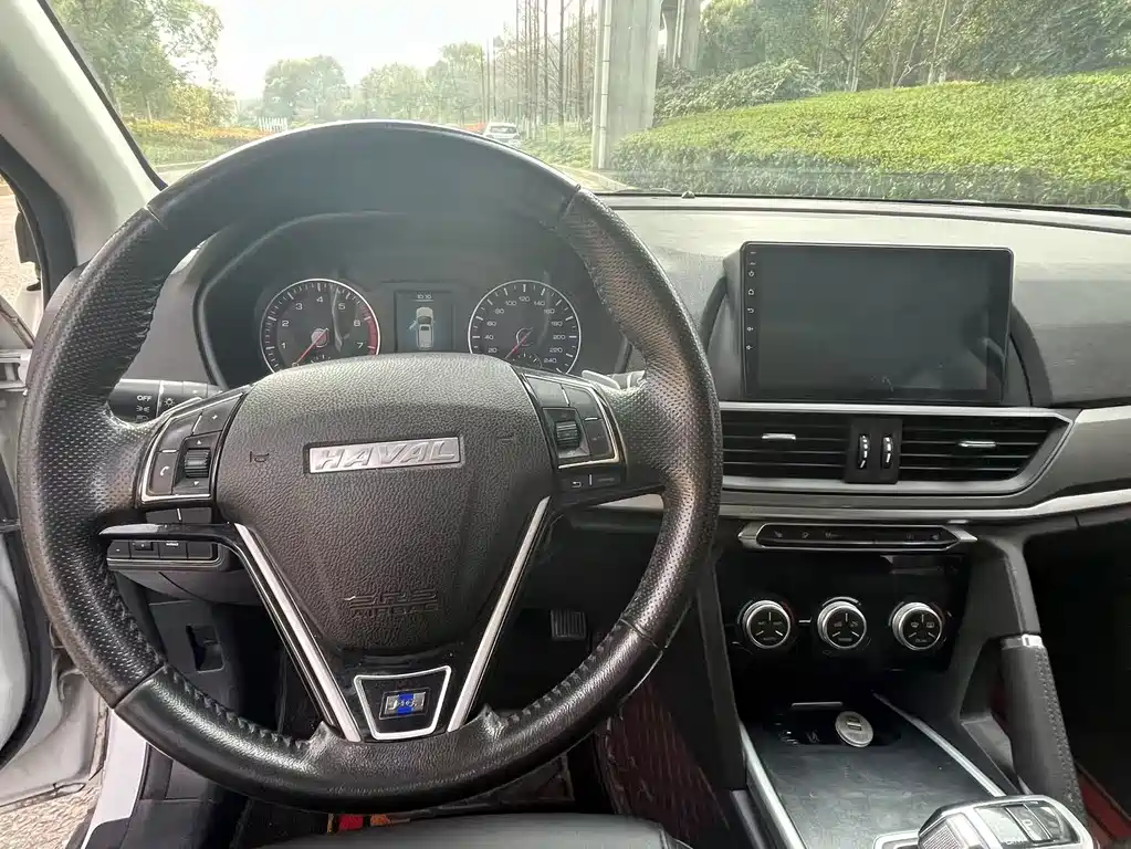 Haval H6 2018 — фото 12