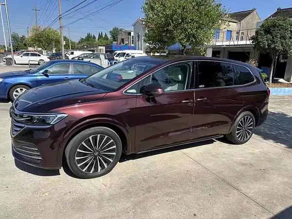 Volkswagen Viloran 2022