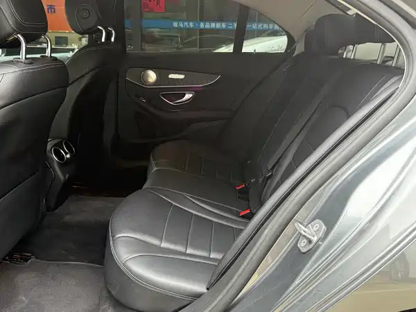 Mercedes-Benz C-Class 2018