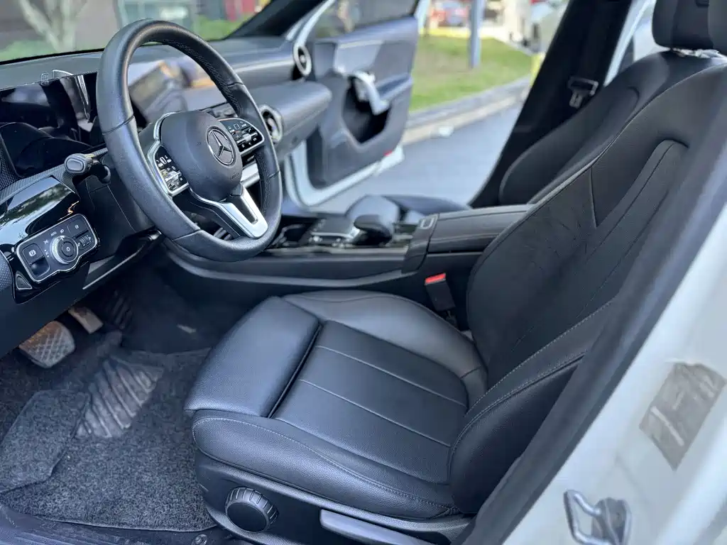 Mercedes-Benz A-Class 2021