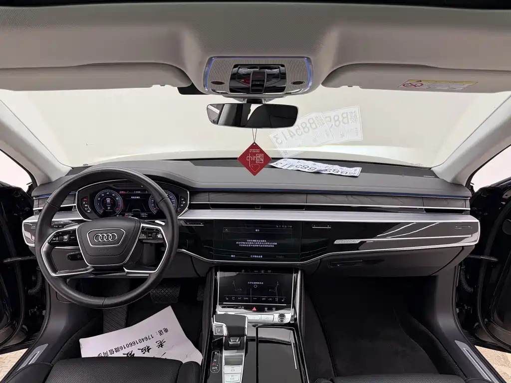 Audi A8 2023 — фото 20