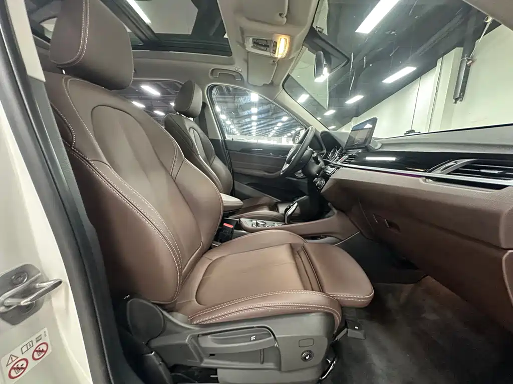 BMW X1 2022 — фото 13