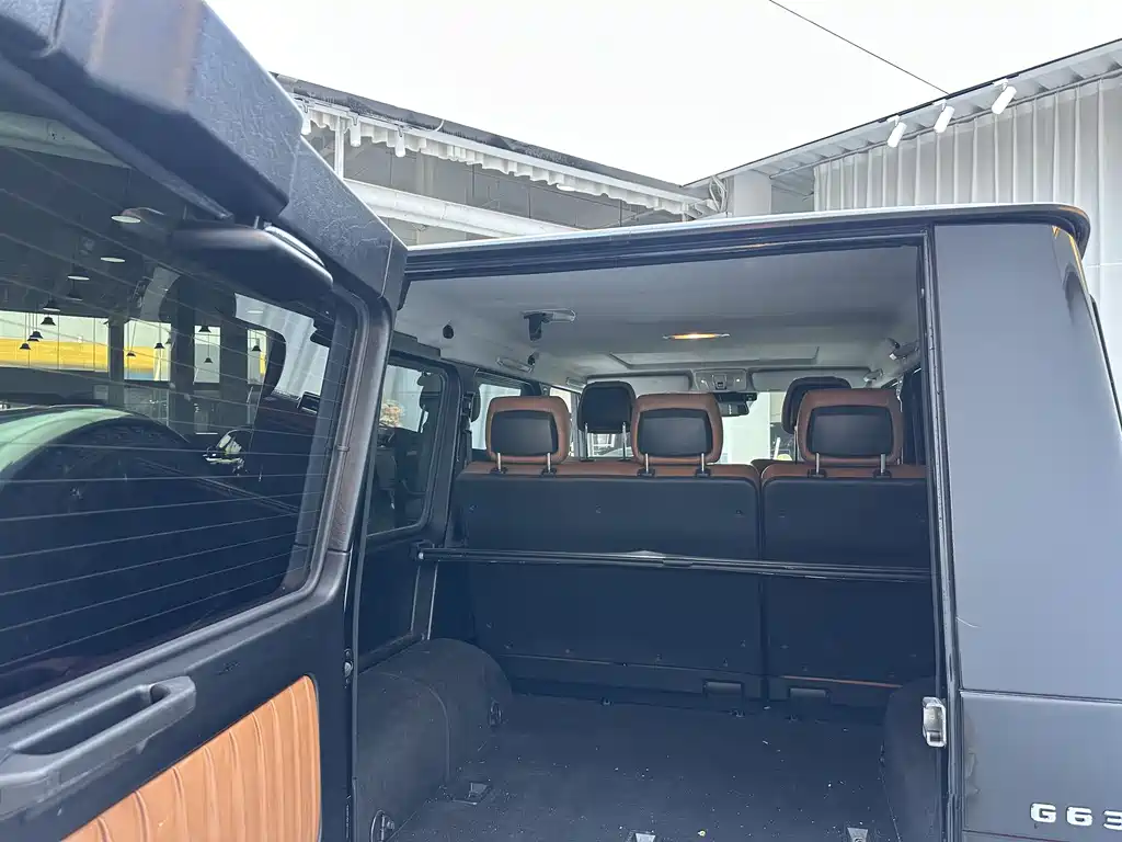 Mercedes-Benz G-Class 2017 — фото 12