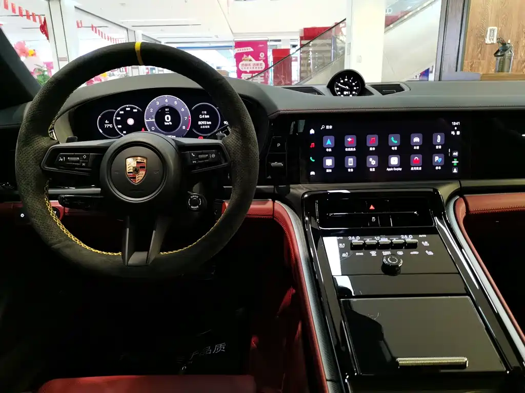 Porsche Panamera 2025 — фото 15