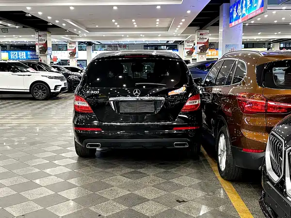 Mercedes-Benz R-Class 2017