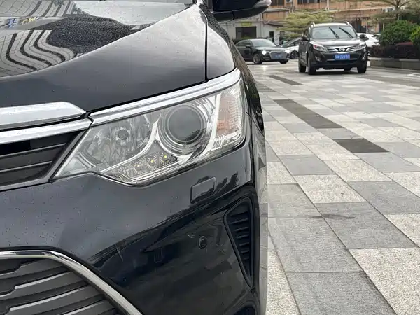 Toyota Camry 2016