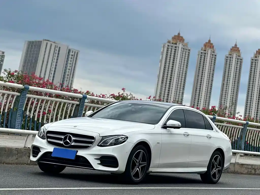 Mercedes-Benz E-Class 2020 — фото 1