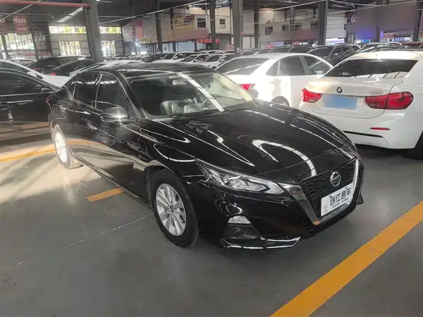 Nissan Teana 2020