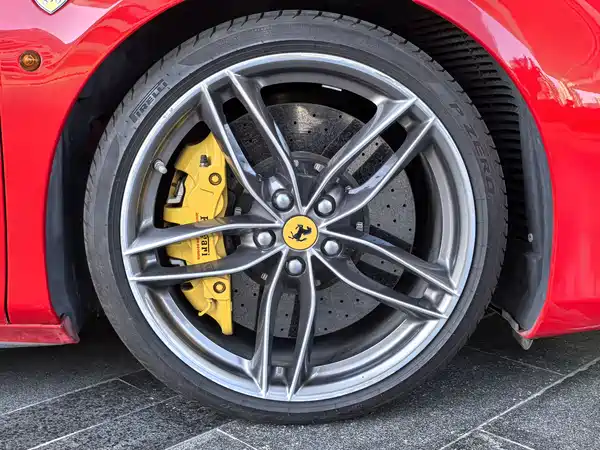 Ferrari 488 2017