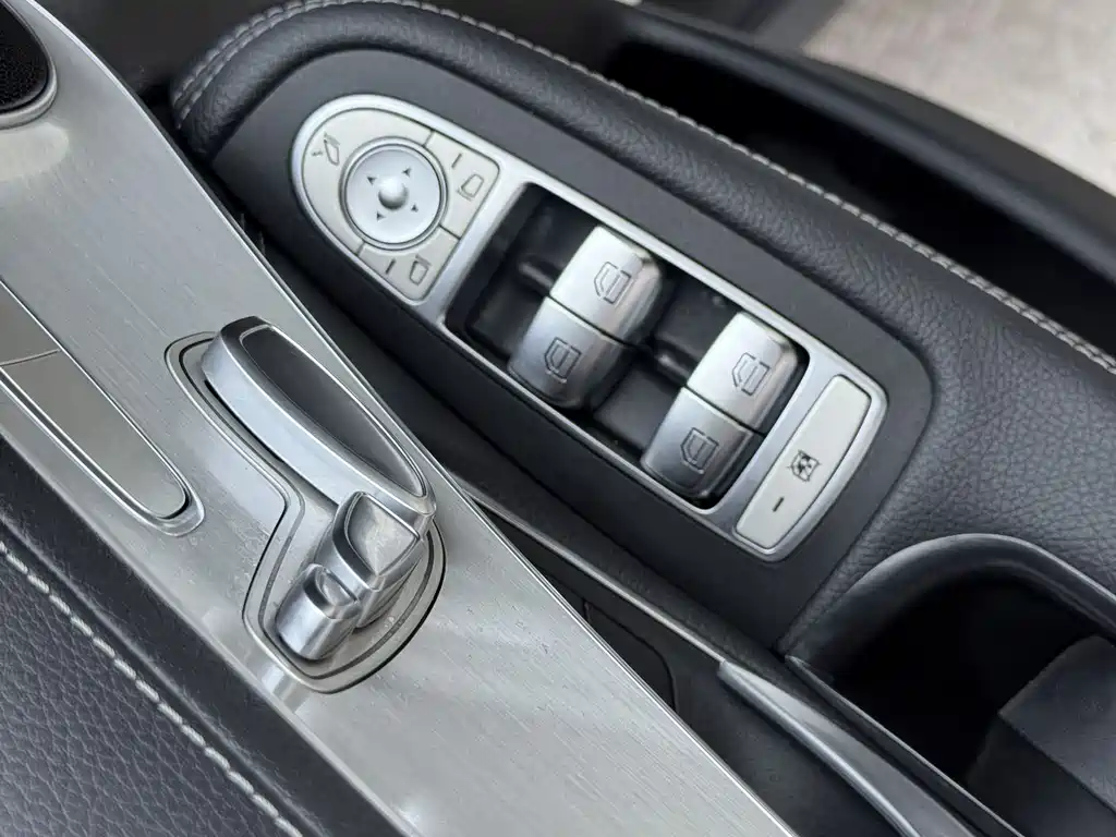 Mercedes-Benz GLC 2020 — фото 12