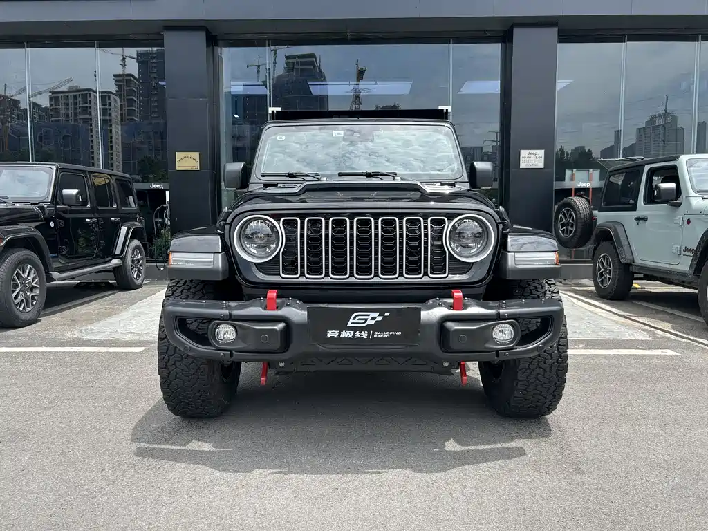 Jeep Wrangler 2025 — фото 2