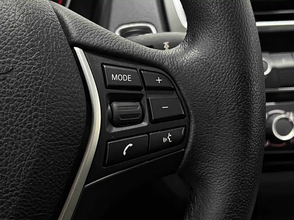 BMW 2 Series 2017 — фото 35