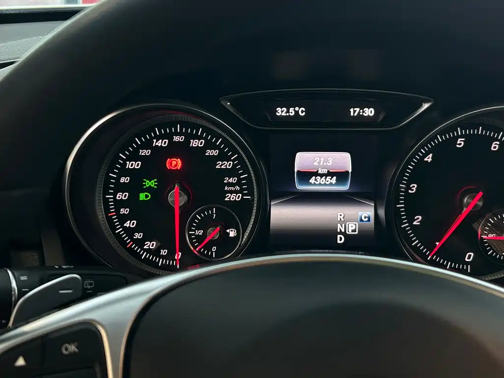 Mercedes-Benz GLA 2020 — фото 11