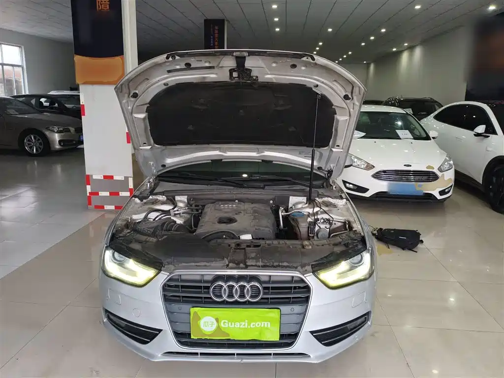 Audi A4L 2014 — фото 13