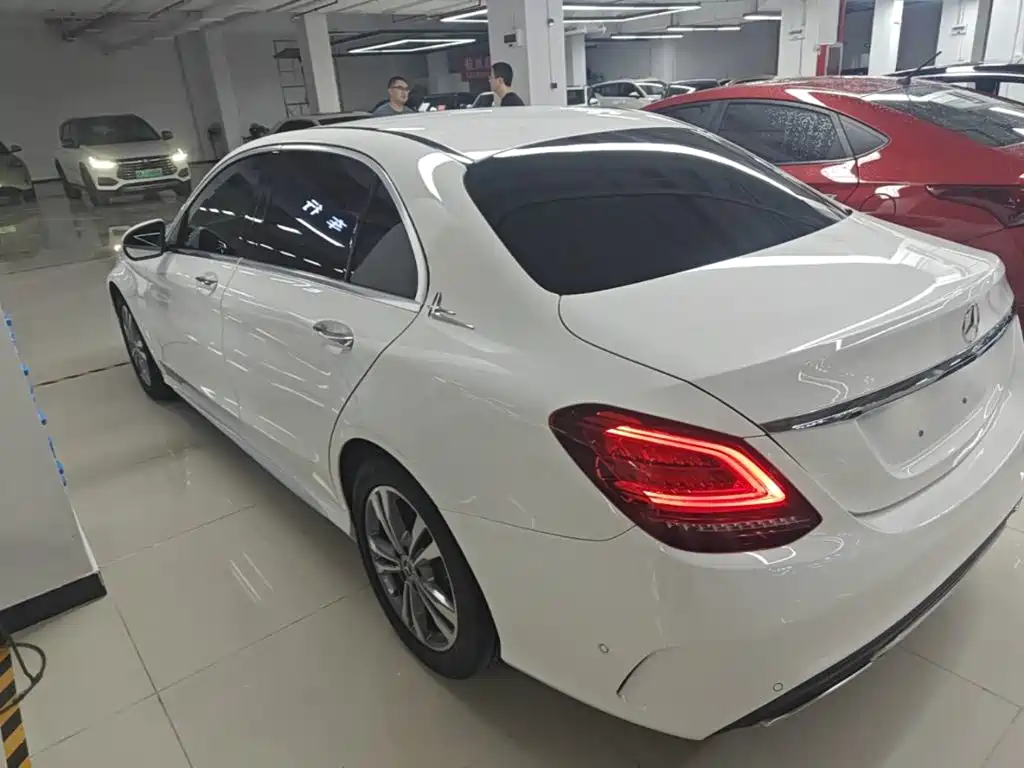 Mercedes-Benz C-Class 2019