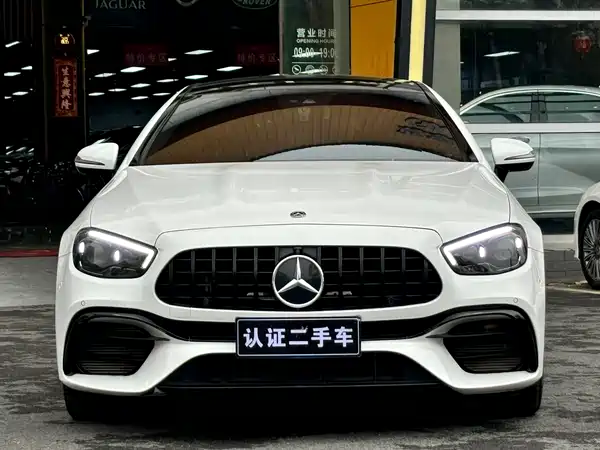 Mercedes-Benz E-Class 2021