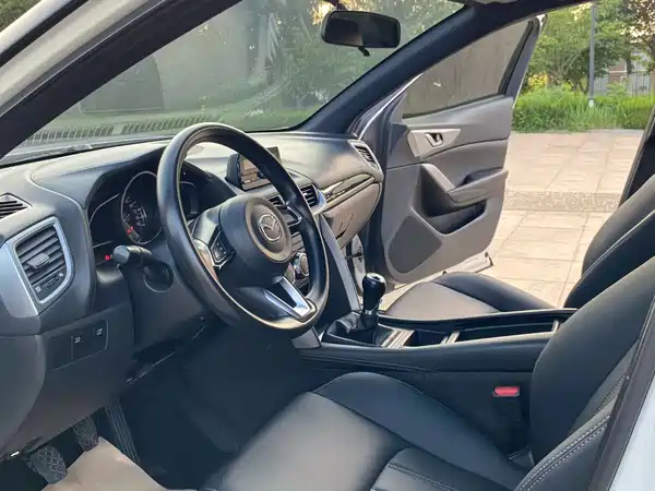Mazda CX-4 2017
