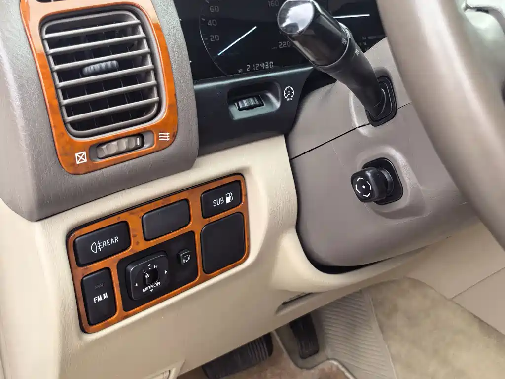 Toyota Land Cruiser 2008 — фото 20