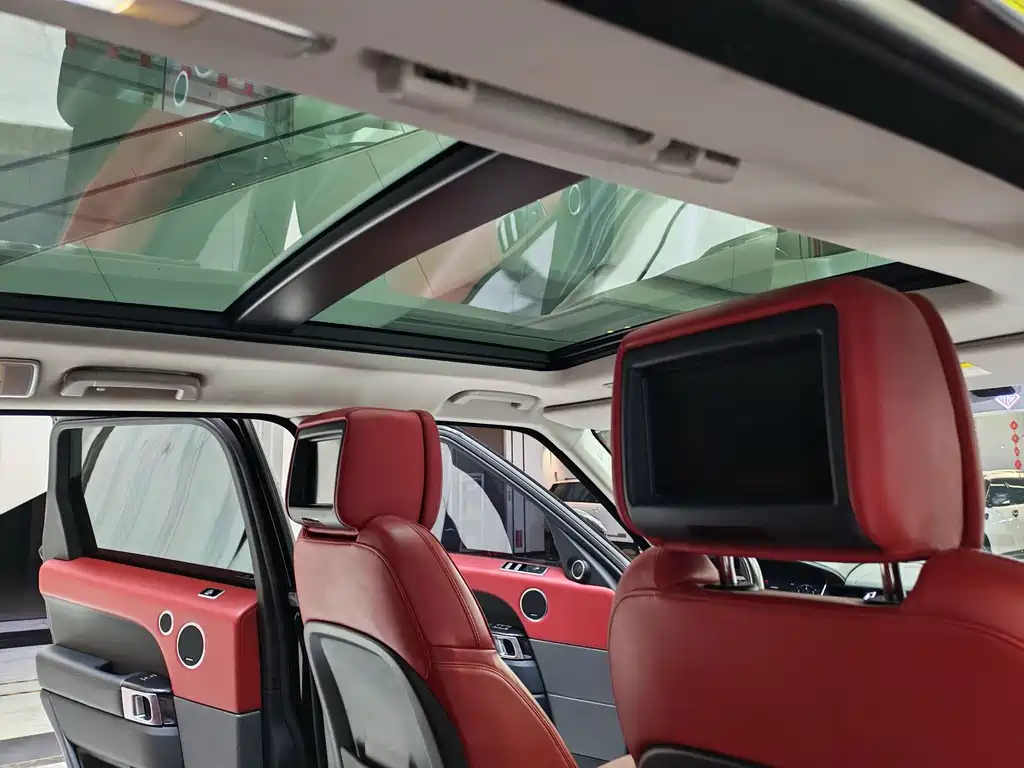 Land Rover Range Rover Sport 2022 — фото 14