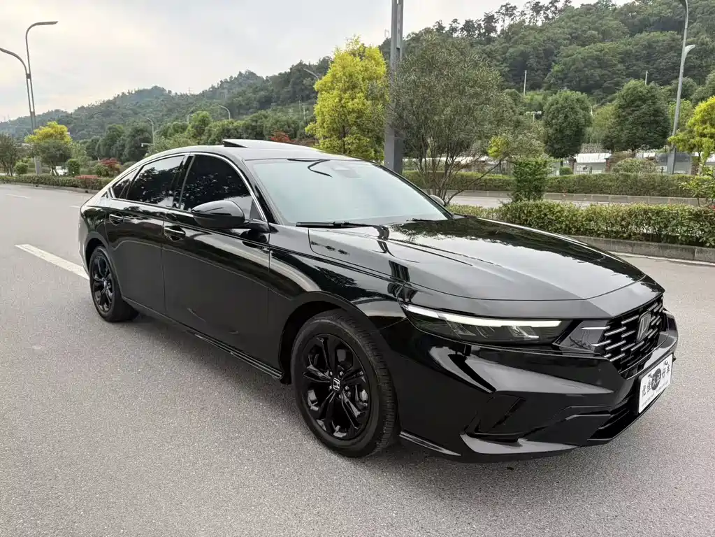 Honda Accord 2025