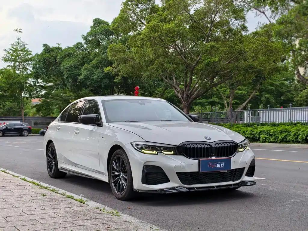 BMW 3 Series 2020