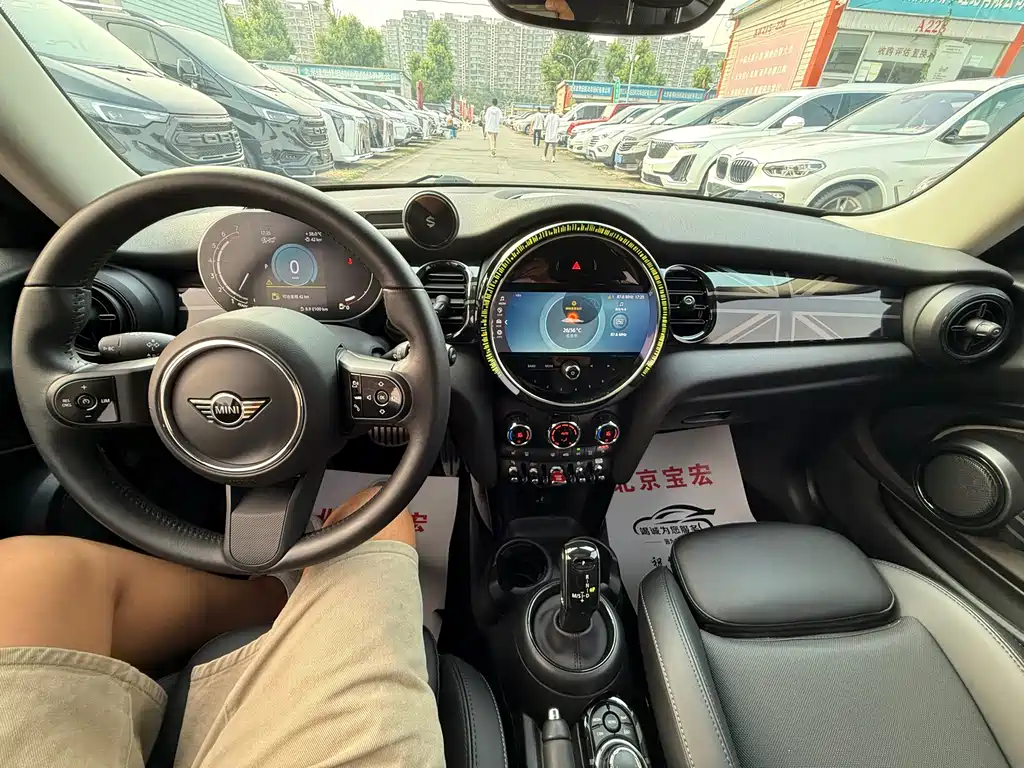 MINI Mini 2023