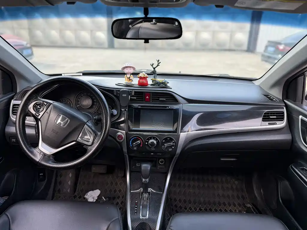 Honda Crider 2013