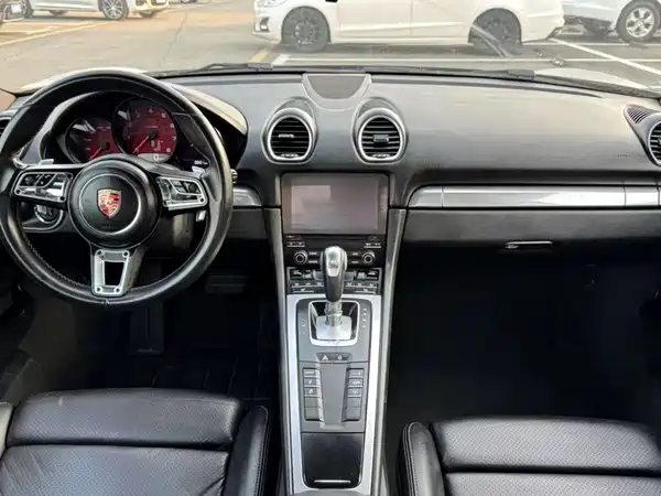 Porsche 718 2019
