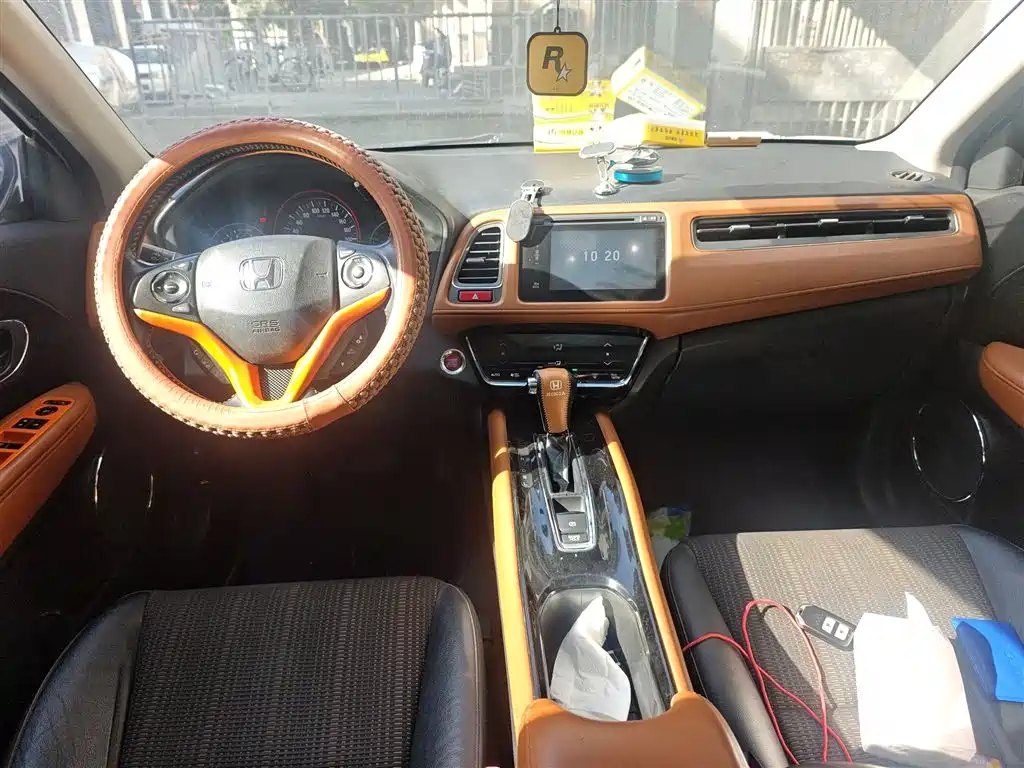 Honda Vezel 2015 — фото 13