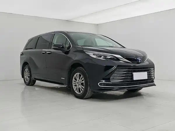 Toyota Sienna 2023