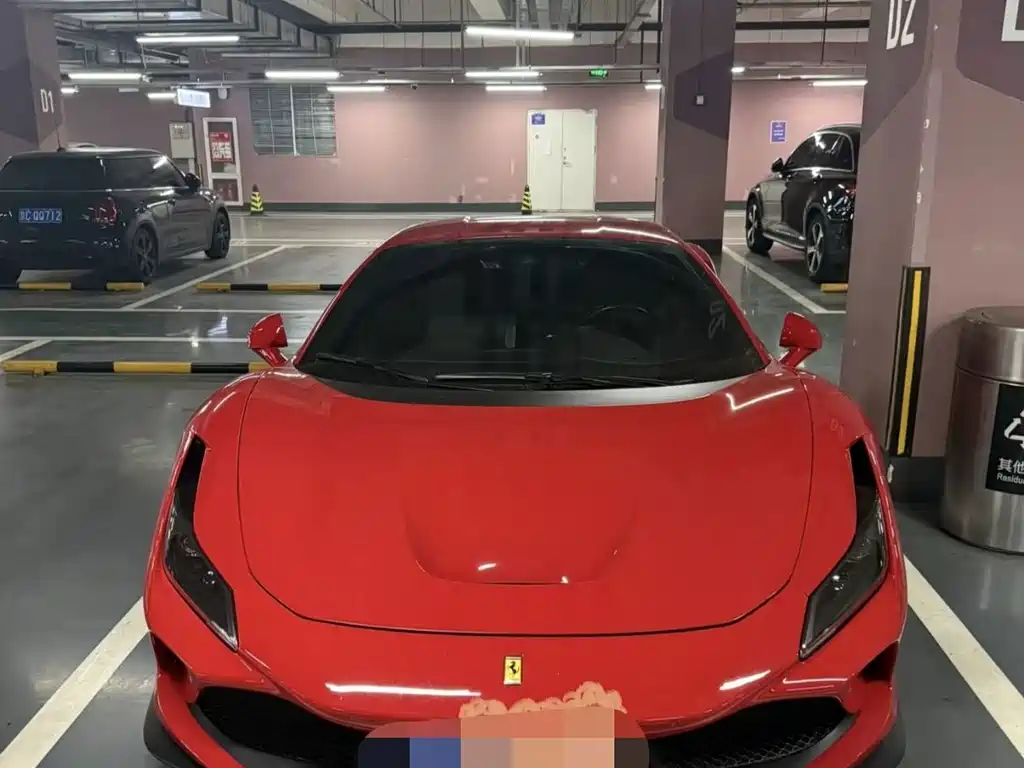 Ferrari F8 2021 — фото 2