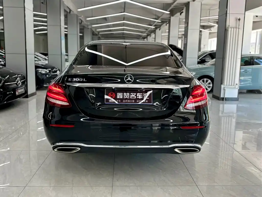Mercedes-Benz E-Class 2019 — фото 8