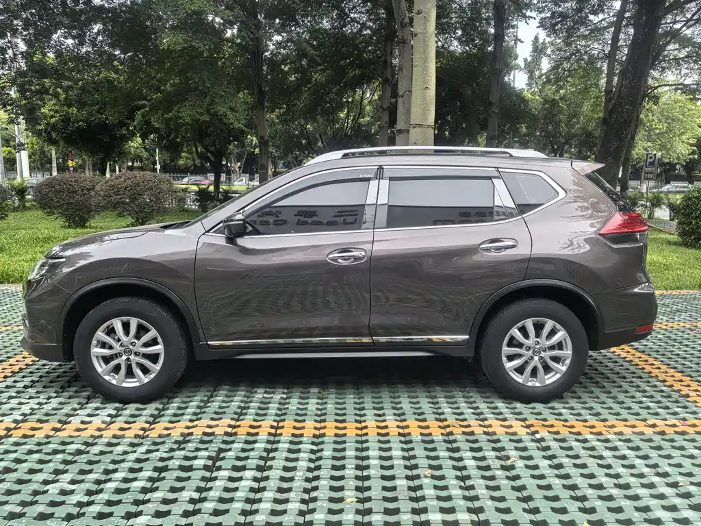 Nissan X-Trail 2021