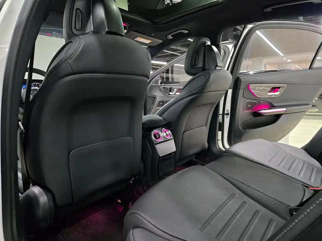 Mercedes-Benz C-Class 2022