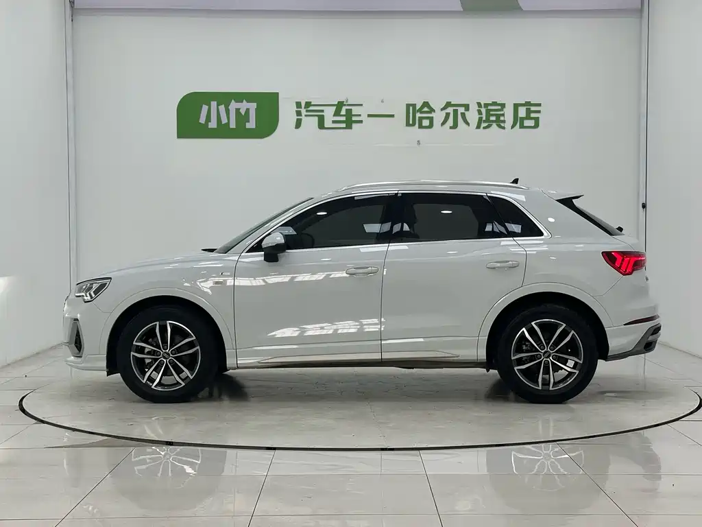 Audi Q3 2022
