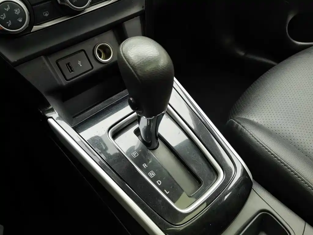 Nissan Sylphy 2020 — фото 13