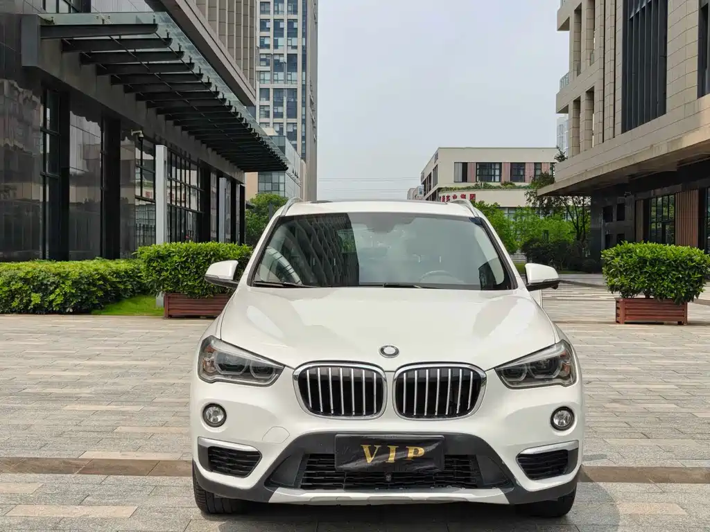 BMW X1 2018 — фото 3