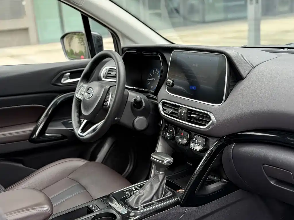 GAC Trumpchi GS4 2019 — фото 13