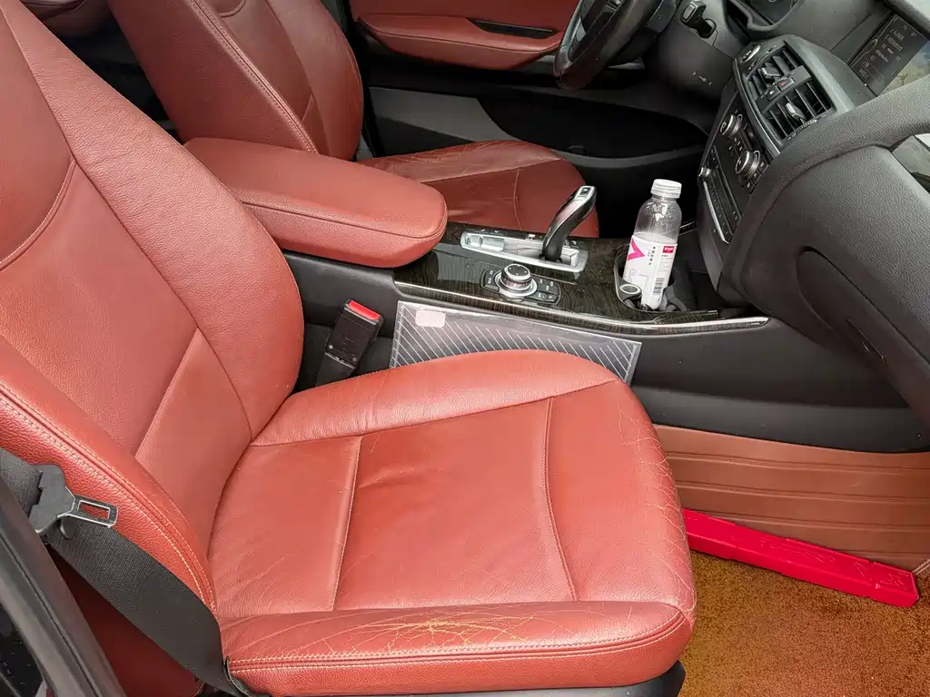 BMW X3 2013 — фото 14
