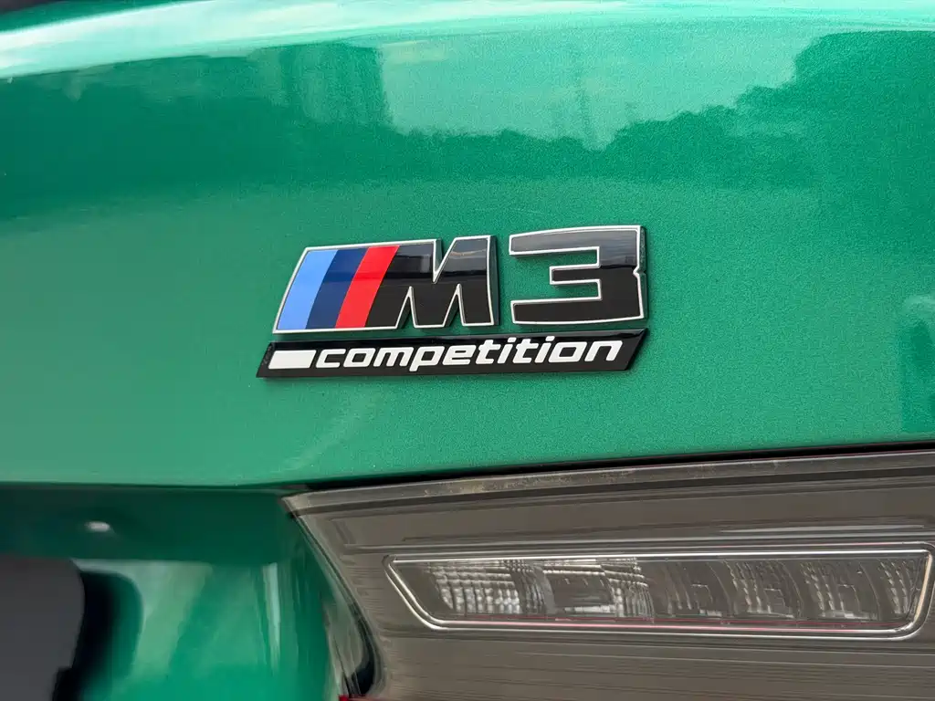 BMW M3 2025 — фото 29