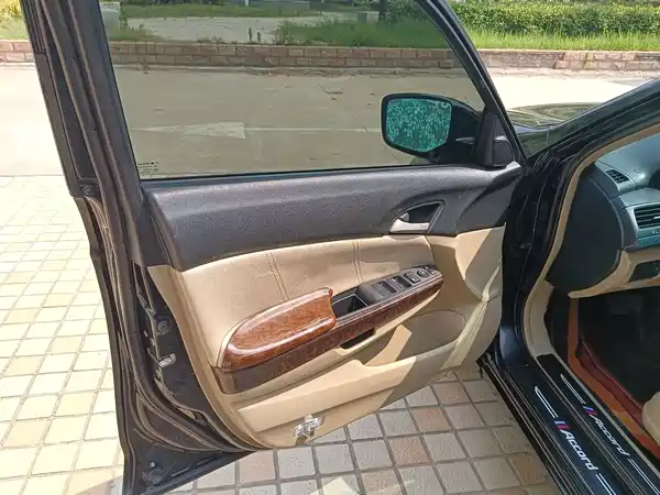 Honda Accord 2009