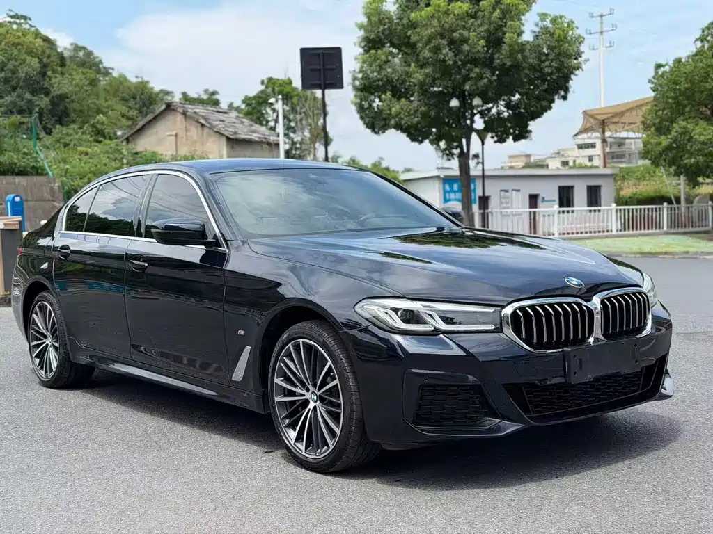 BMW 5 Series 2024