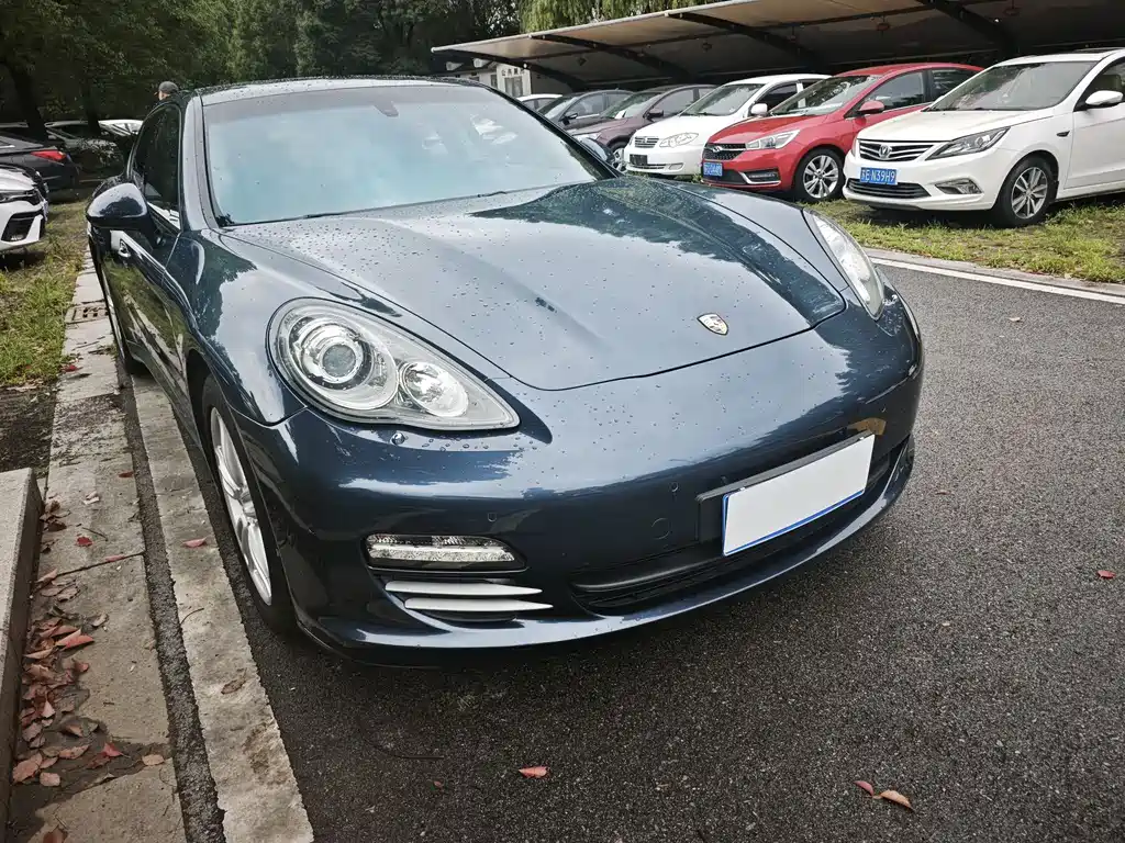 Porsche Panamera 2011