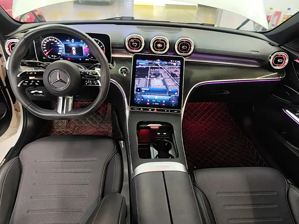 Mercedes-Benz C-Class 2023 — фото 13