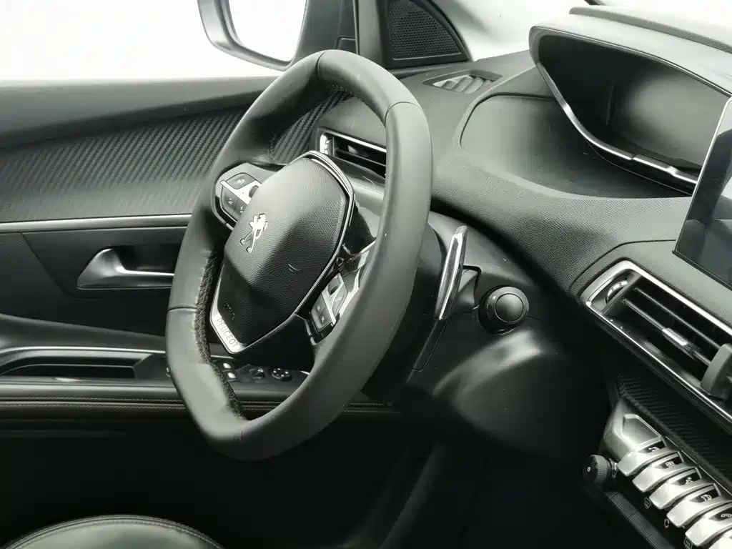 Peugeot 4008 2017 — фото 22